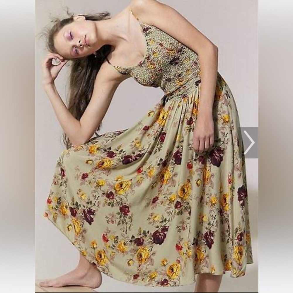 Laura Ashley - Urban Outfitters Lauralee Midi Dress, floral print, Size XS